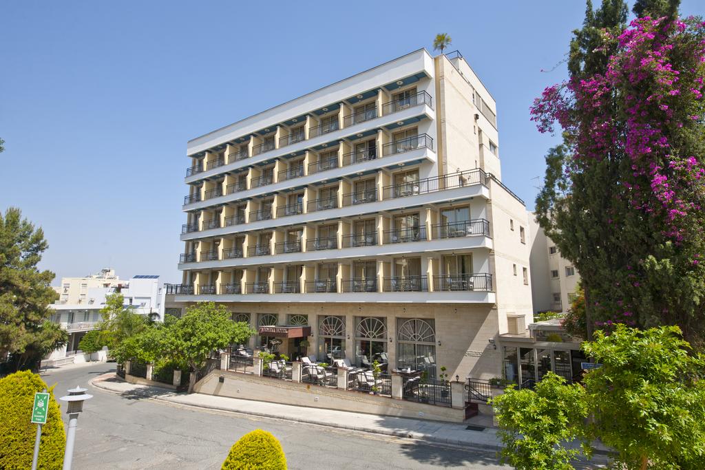 Hotel Semeli